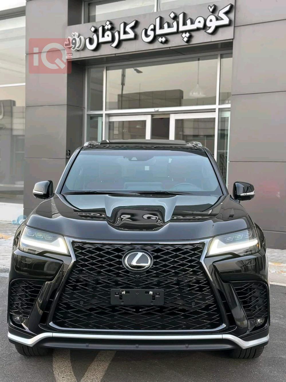 Lexus LX